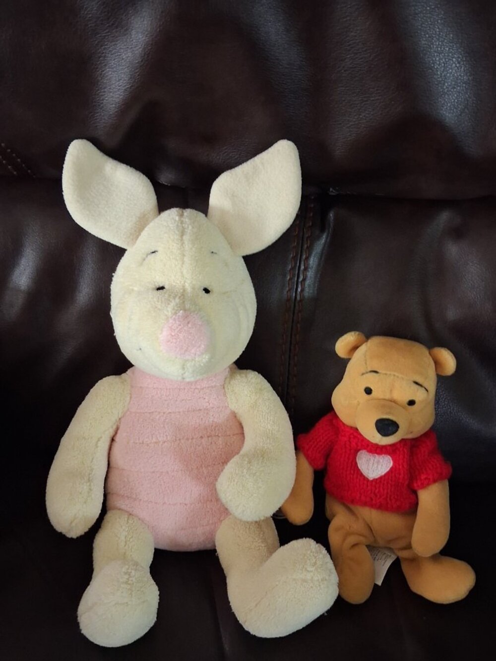 Vintage Disney Store Piglet & Winnie Pooh Bear Red Sweater Heart Bean Bag Plush